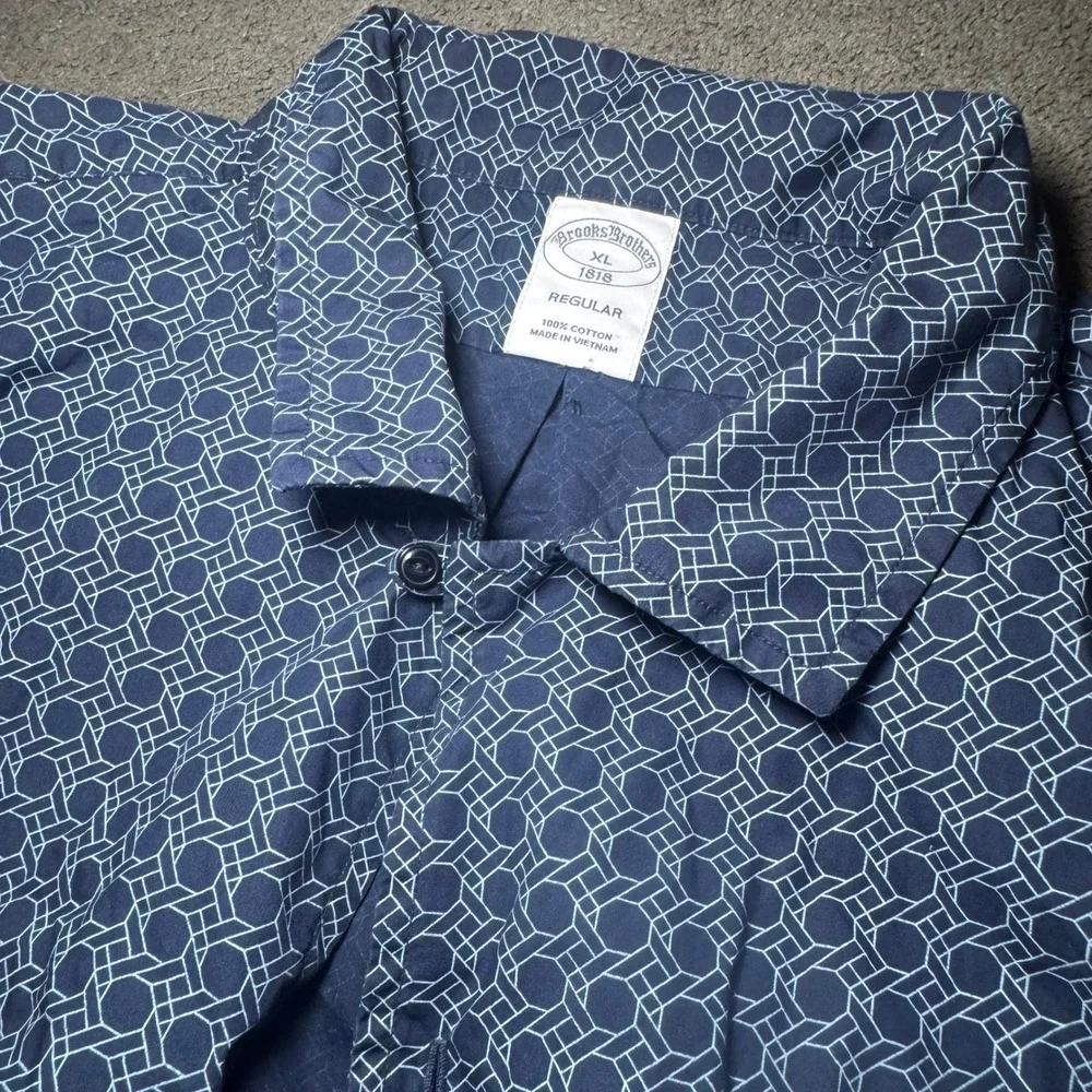Brooks Brothers 1818 Mens XL Regular Navy Blue Geometric Print Cotton SS Shirt